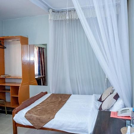 Jupiter Guest House - Parklands Nairobi Eksteriør bilde