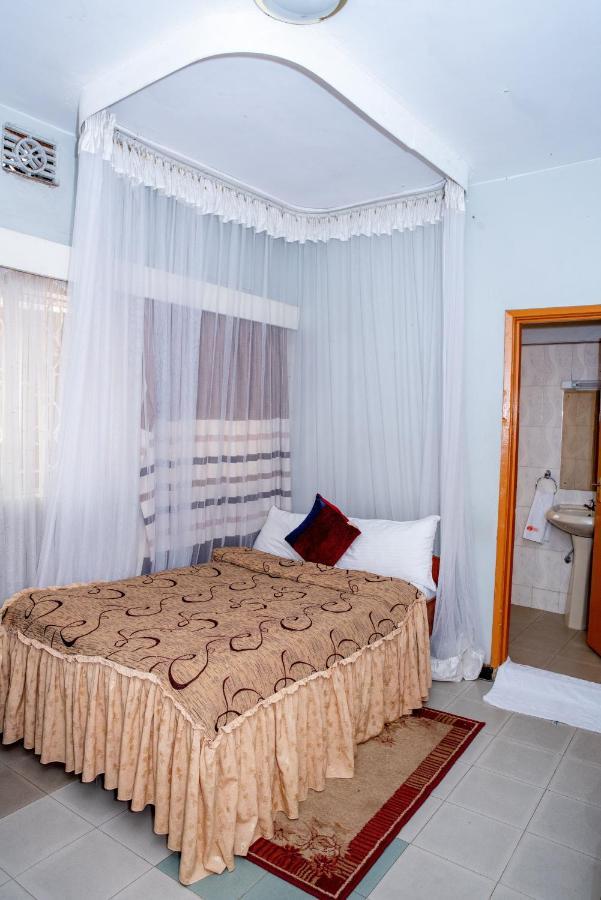 Jupiter Guest House - Parklands Nairobi Eksteriør bilde