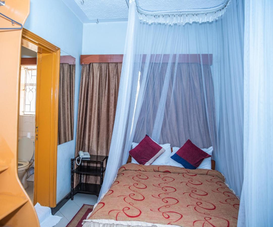 Jupiter Guest House - Parklands Nairobi Eksteriør bilde
